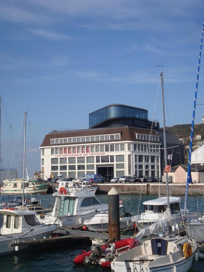 Au Coeur Du Marche 4 Etoiles Apartment Fecamp Exterior photo